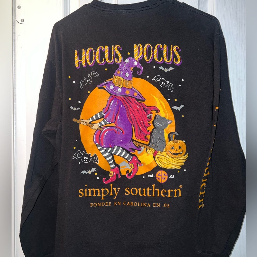 Simply Southern Halloween Witch Shirt size L